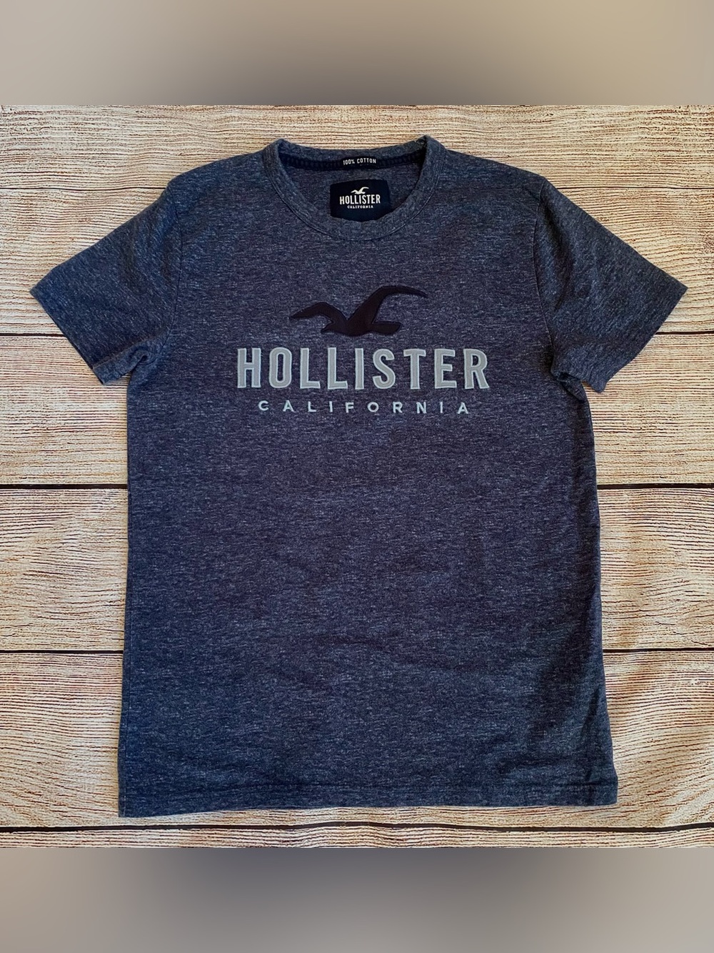 Hollister Navy Blue Heathered T-Shirt Appliquéd Logo Men’s Size XS